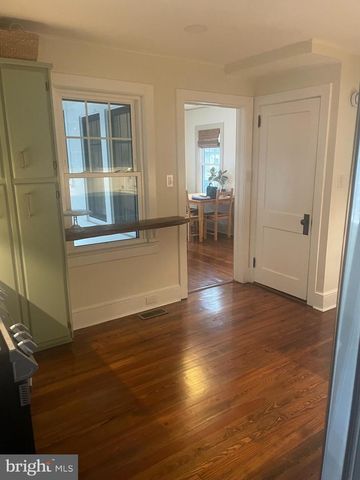 40 SCOTT AVE, Princeton Junction, NJ 08550