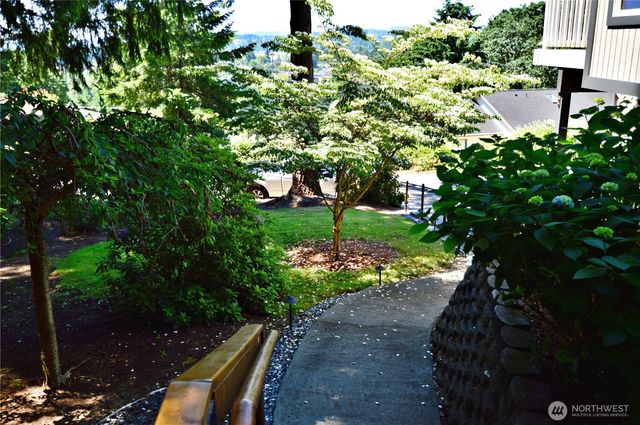 1923 SE Maple Drive, Chehalis, WA 98532
