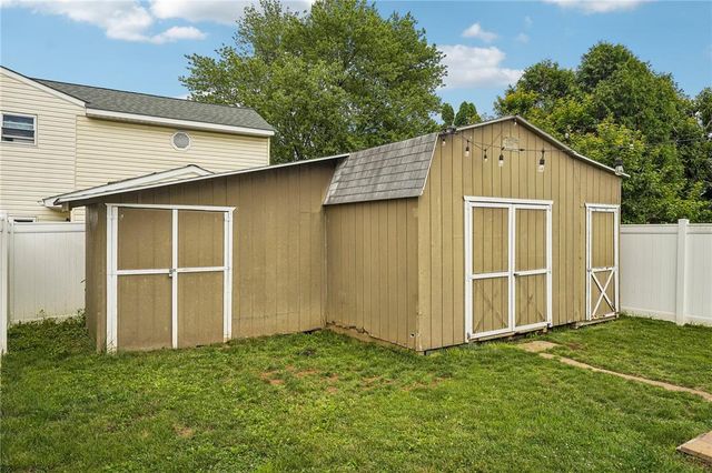 85 Faith Drive, Catasauqua Boro, PA 18032