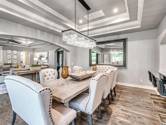 1065 Villas Creek Drive, Edmond, OK 73003