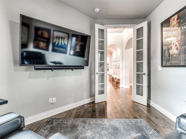 1065 Villas Creek Drive, Edmond, OK 73003