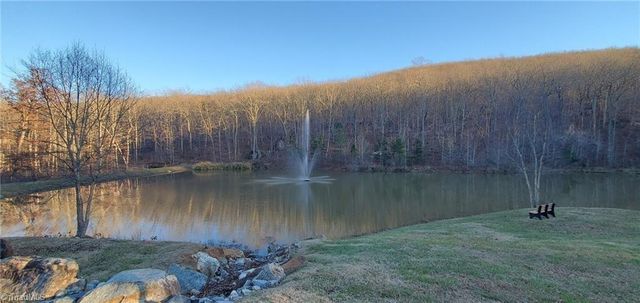 2320 Sierra Trace Road, Denton, NC 27239