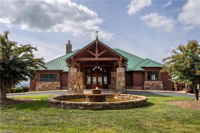 2320 Sierra Trace Road, Denton, NC 27239