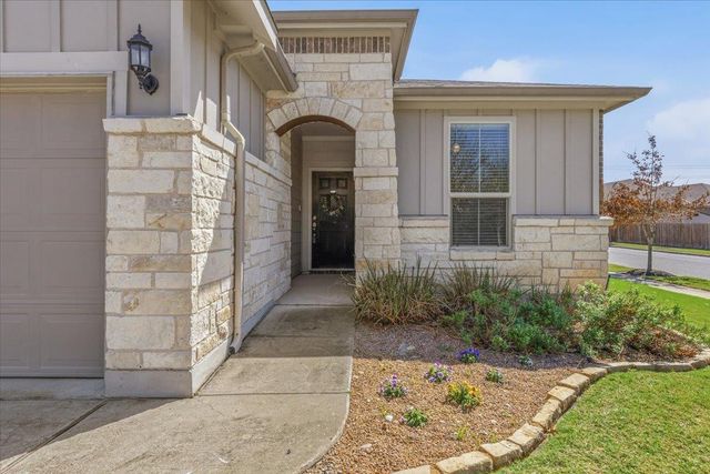 120 Cyril DR, Hutto, TX 78634