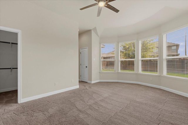 120 Cyril DR, Hutto, TX 78634