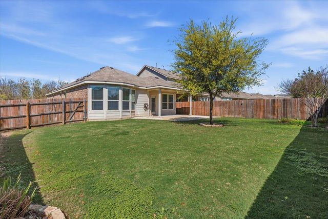 120 Cyril DR, Hutto, TX 78634