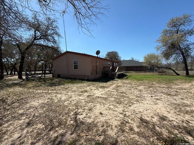 195 Ashford, Poteet, TX 78065