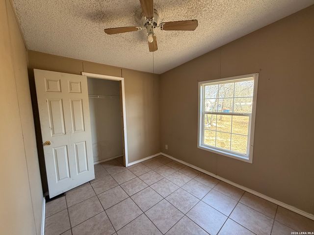 195 Ashford, Poteet, TX 78065