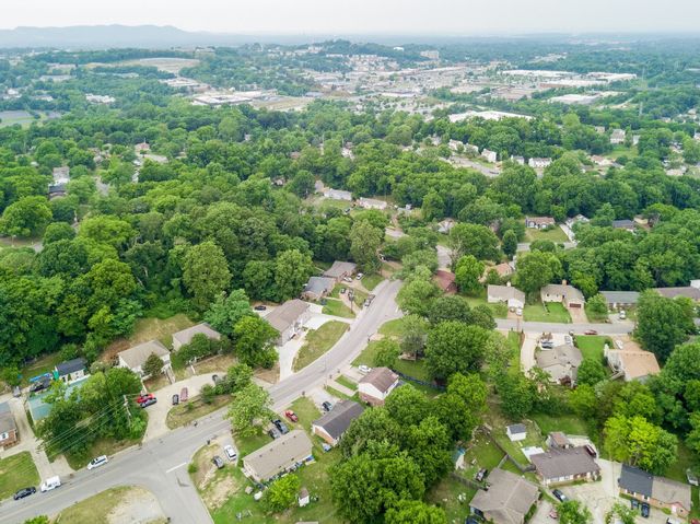 501 Cedarmont Dr, Antioch, TN 37013