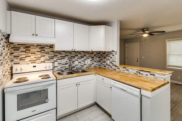 501 Cedarmont Dr, Antioch, TN 37013