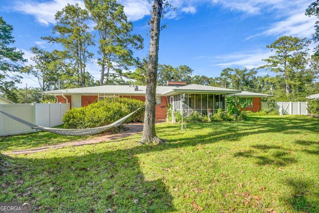 97 Azalea Avenue, Garden City, GA 31408