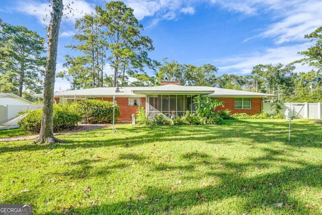 97 Azalea Avenue, Garden City, GA 31408