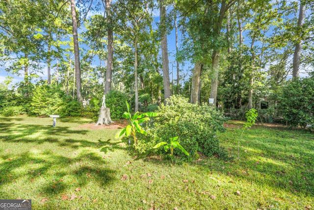 97 Azalea Avenue, Garden City, GA 31408