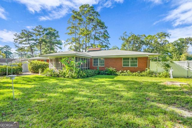 97 Azalea Avenue, Garden City, GA 31408
