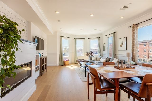 111 Beacon Street C, Somerville, MA 02143