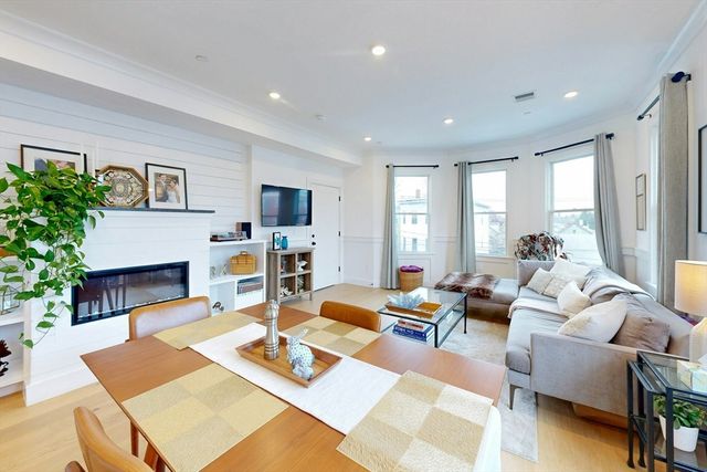 111 Beacon Street C, Somerville, MA 02143