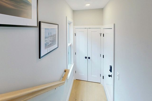 111 Beacon Street C, Somerville, MA 02143