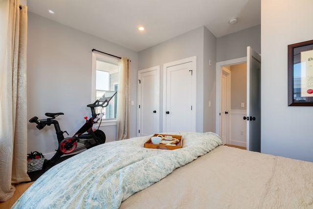 111 Beacon Street C, Somerville, MA 02143