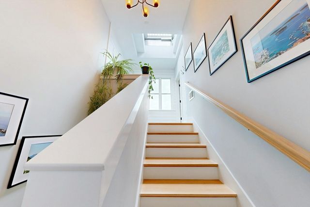 111 Beacon Street C, Somerville, MA 02143