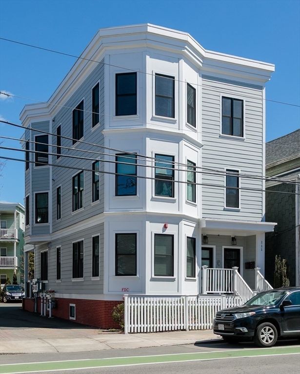 111 Beacon Street C, Somerville, MA 02143