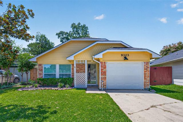 9303 Autumn Harvest Drive, Houston, TX 77064