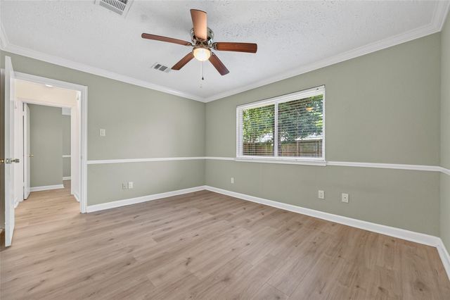 9303 Autumn Harvest Drive, Houston, TX 77064