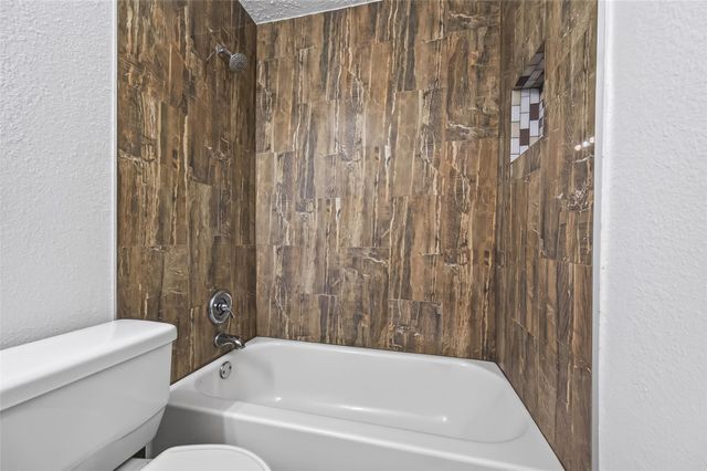 9303 Autumn Harvest Drive, Houston, TX 77064
