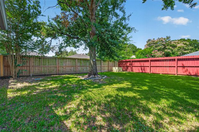 9303 Autumn Harvest Drive, Houston, TX 77064