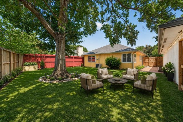 9303 Autumn Harvest Drive, Houston, TX 77064