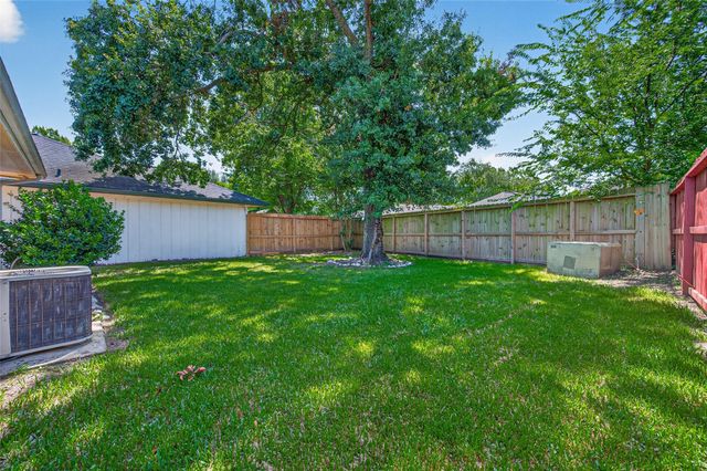 9303 Autumn Harvest Drive, Houston, TX 77064