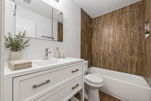 9303 Autumn Harvest Drive, Houston, TX 77064