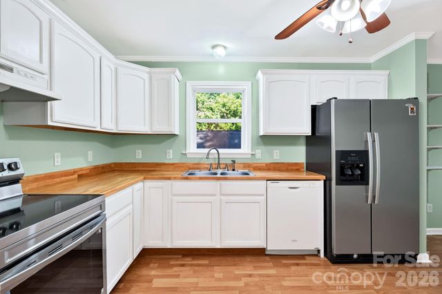 47 Wilmington Street, Asheville, NC 28806