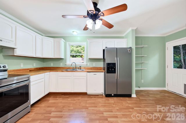 47 Wilmington Street, Asheville, NC 28806