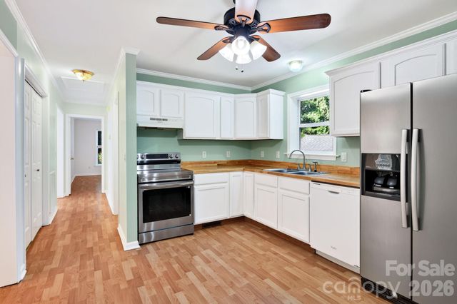 47 Wilmington Street, Asheville, NC 28806