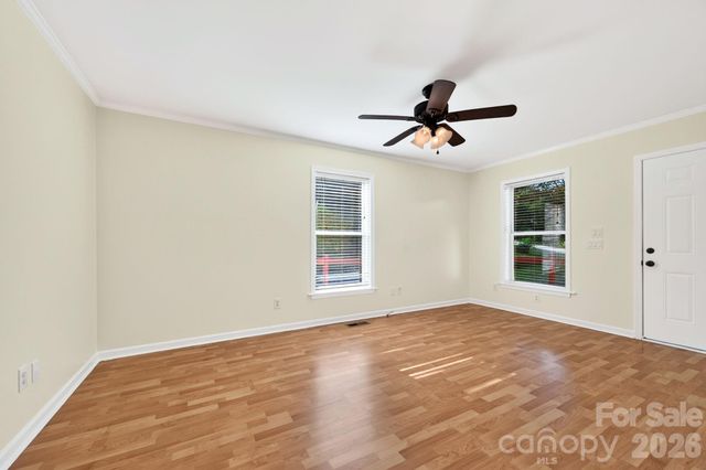 47 Wilmington Street, Asheville, NC 28806