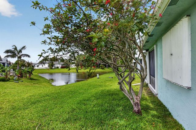 13891 Packard Terrace, Delray Beach, FL 33484