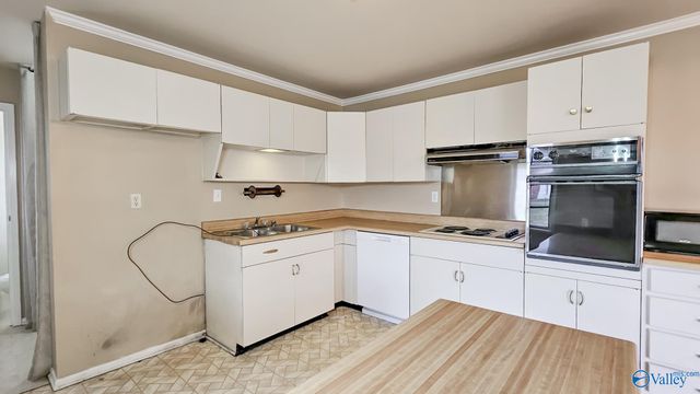 2106 Maysville Road NE, Huntsville, AL 35811