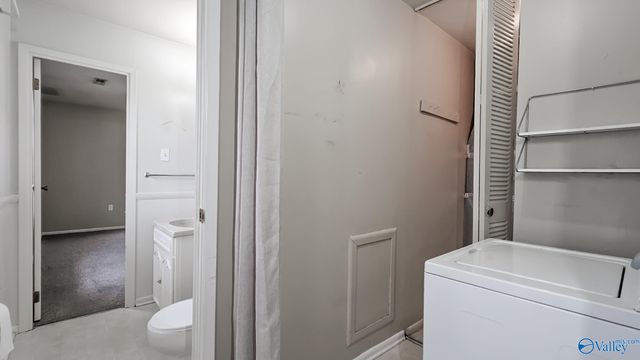 2106 Maysville Road NE, Huntsville, AL 35811