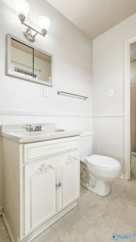 2106 Maysville Road NE, Huntsville, AL 35811