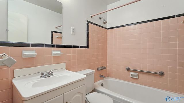 2106 Maysville Road NE, Huntsville, AL 35811