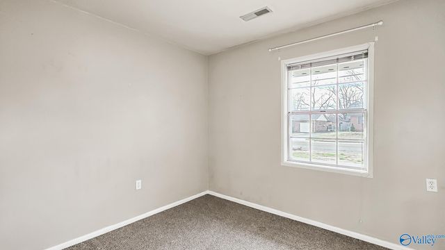 2106 Maysville Road NE, Huntsville, AL 35811