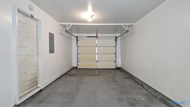 2106 Maysville Road NE, Huntsville, AL 35811