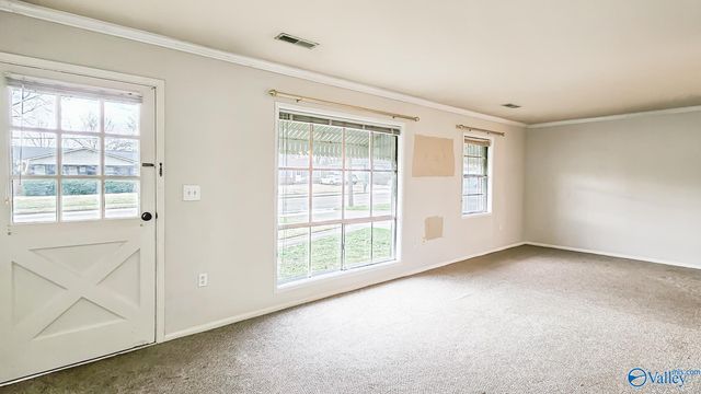 2106 Maysville Road NE, Huntsville, AL 35811