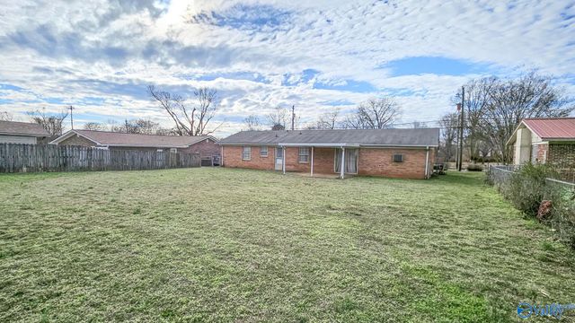 2106 Maysville Road NE, Huntsville, AL 35811