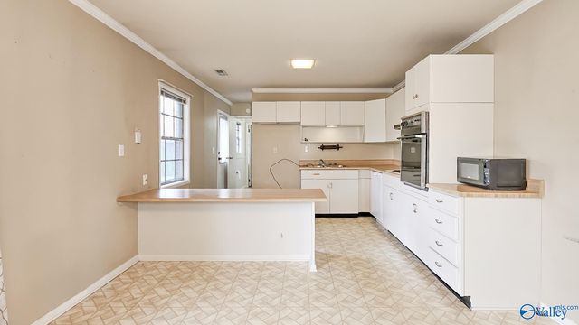 2106 Maysville Road NE, Huntsville, AL 35811