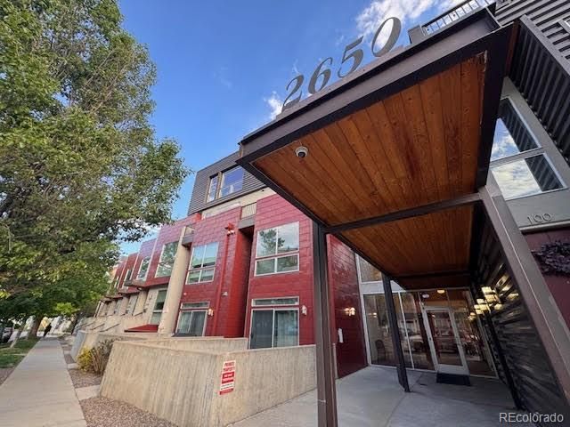 2650 W Front View Crescent Drive 101, Denver, CO 80211