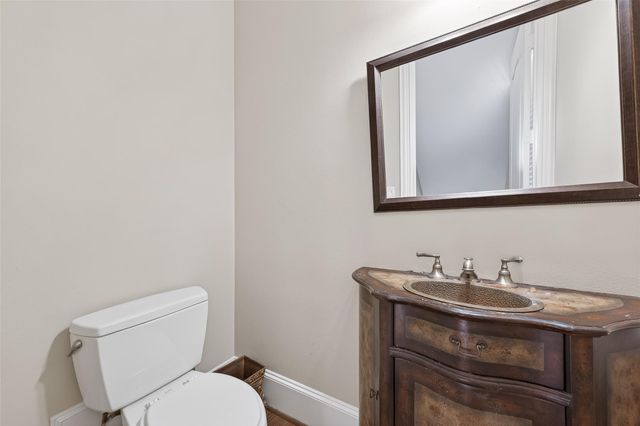 105 Detering Street, Houston, TX 77007