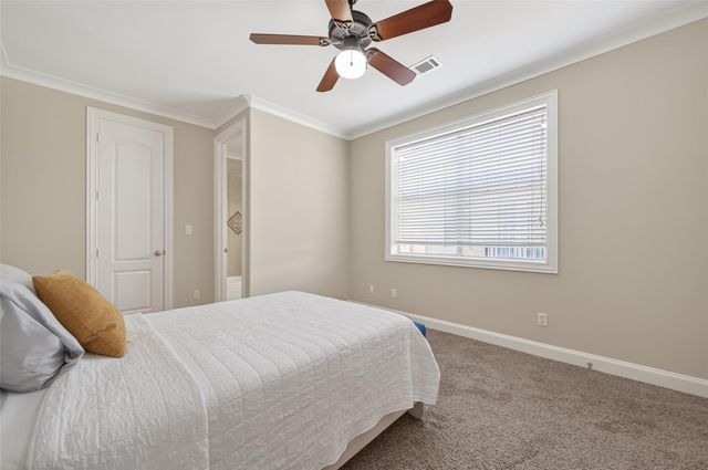 105 Detering Street, Houston, TX 77007