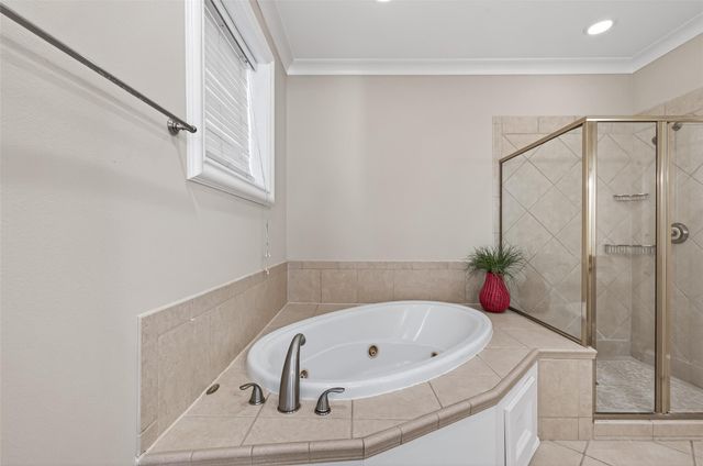 105 Detering Street, Houston, TX 77007