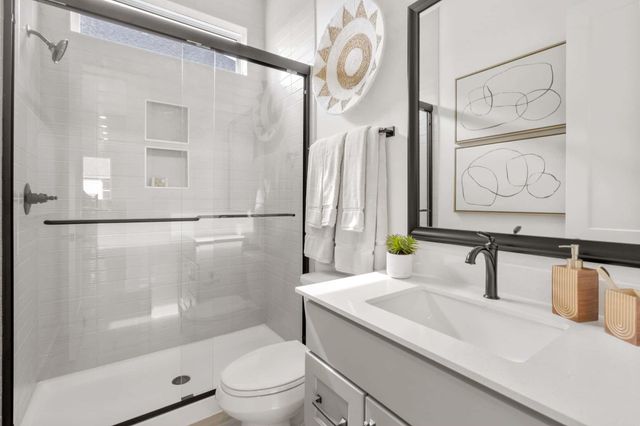 212 Montecido DR, Liberty Hill, TX 78642